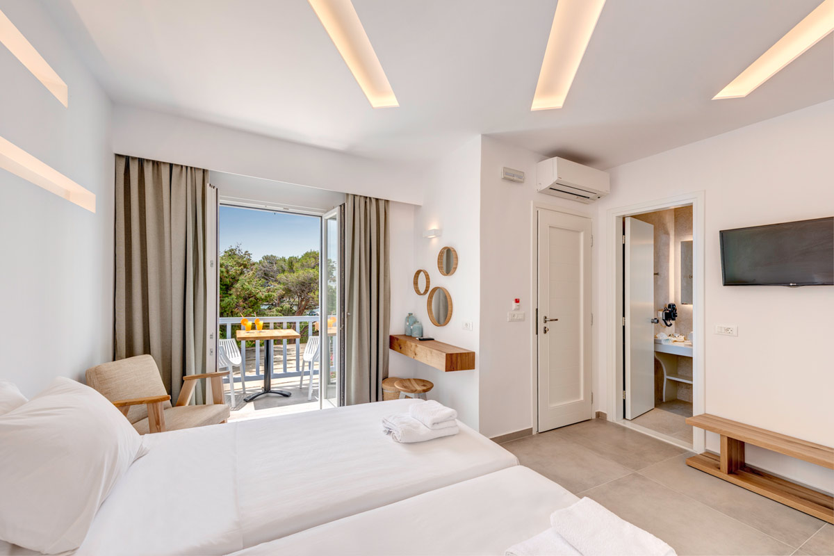 Makis Place Hotel Mykonos Accommodation - Deluxe Double/Twin Room