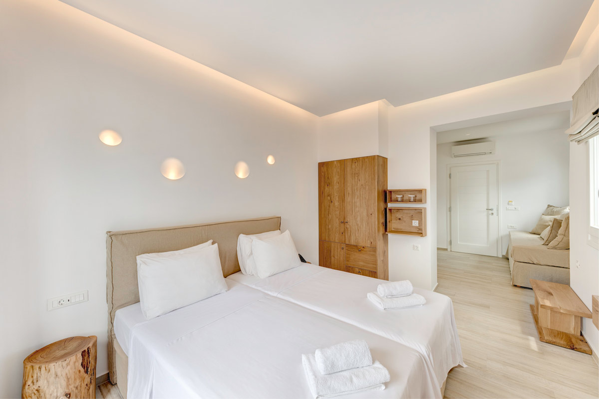 Makis Place Hotel Mykonos Accommodation - Deluxe Double/Twin Room