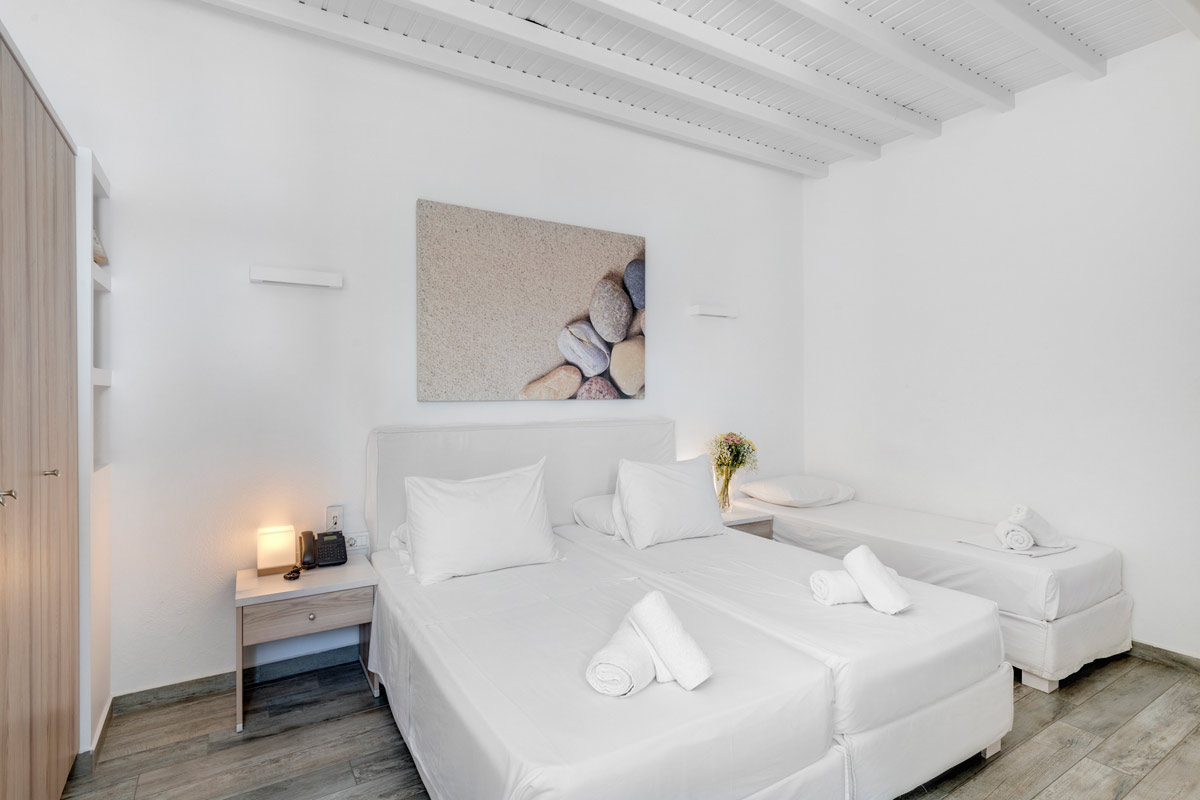  Accommodation in Mykonos Greece - Classic Triple Room