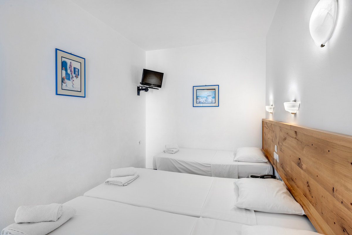  Accommodation in Mykonos Greece - Classic Triple Room