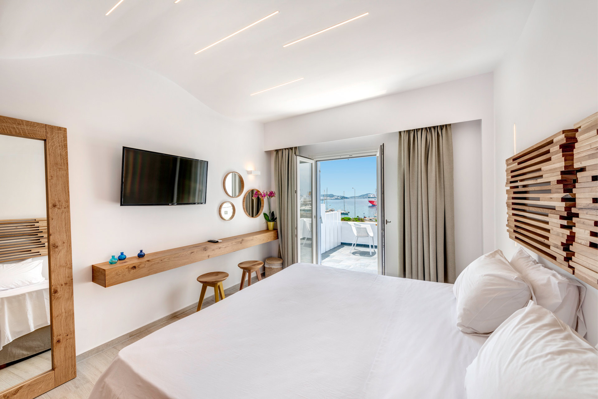 Deluxe Double / Twin Room -  Makis Place Tourlos Mykonos Hotel