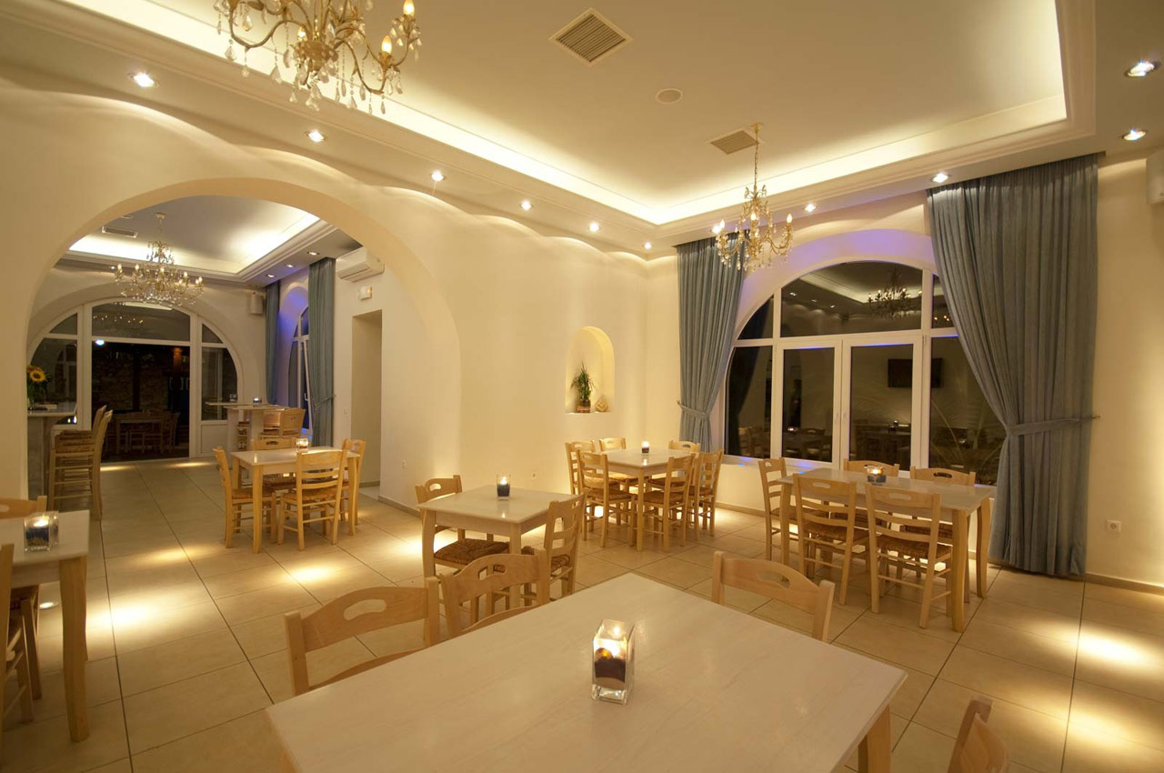 Makis Place Hotel - Tourlos, Mykonos 